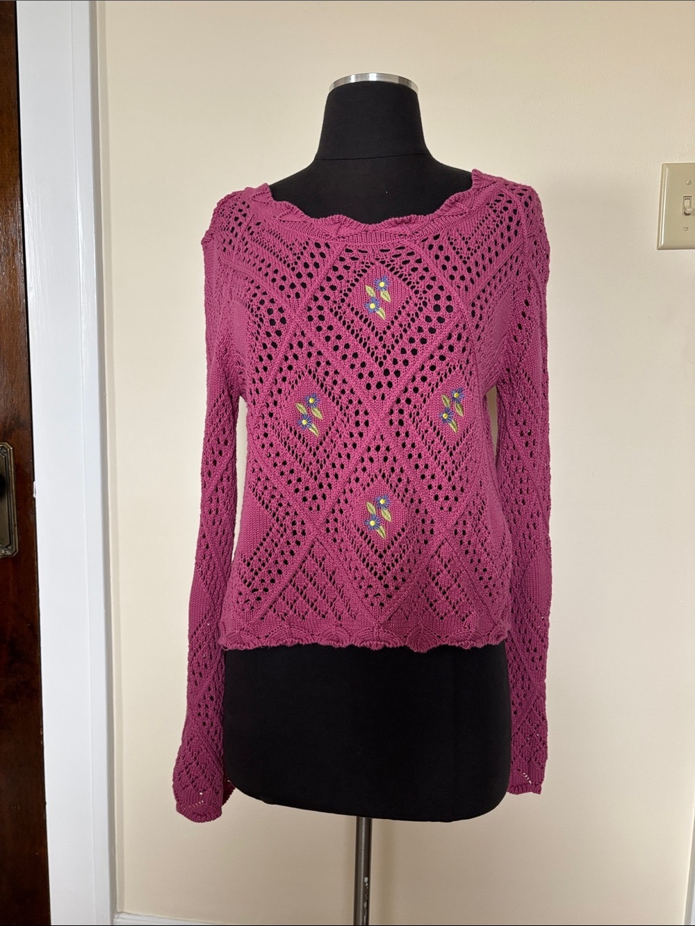 Crochet Open-Knit Pink Diamond Weave Sweater Floral Embroidery Long Bell Sleeve